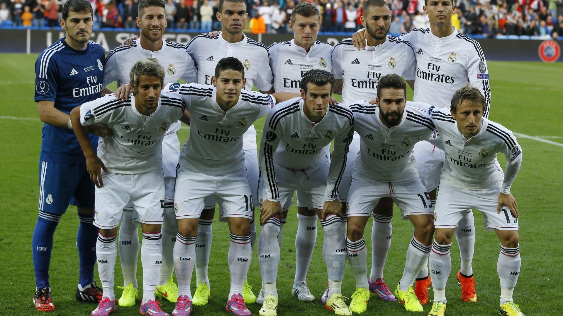 詹姆斯持续输出湖人战绩回暖，湖人输球后詹姆斯官宣伤情