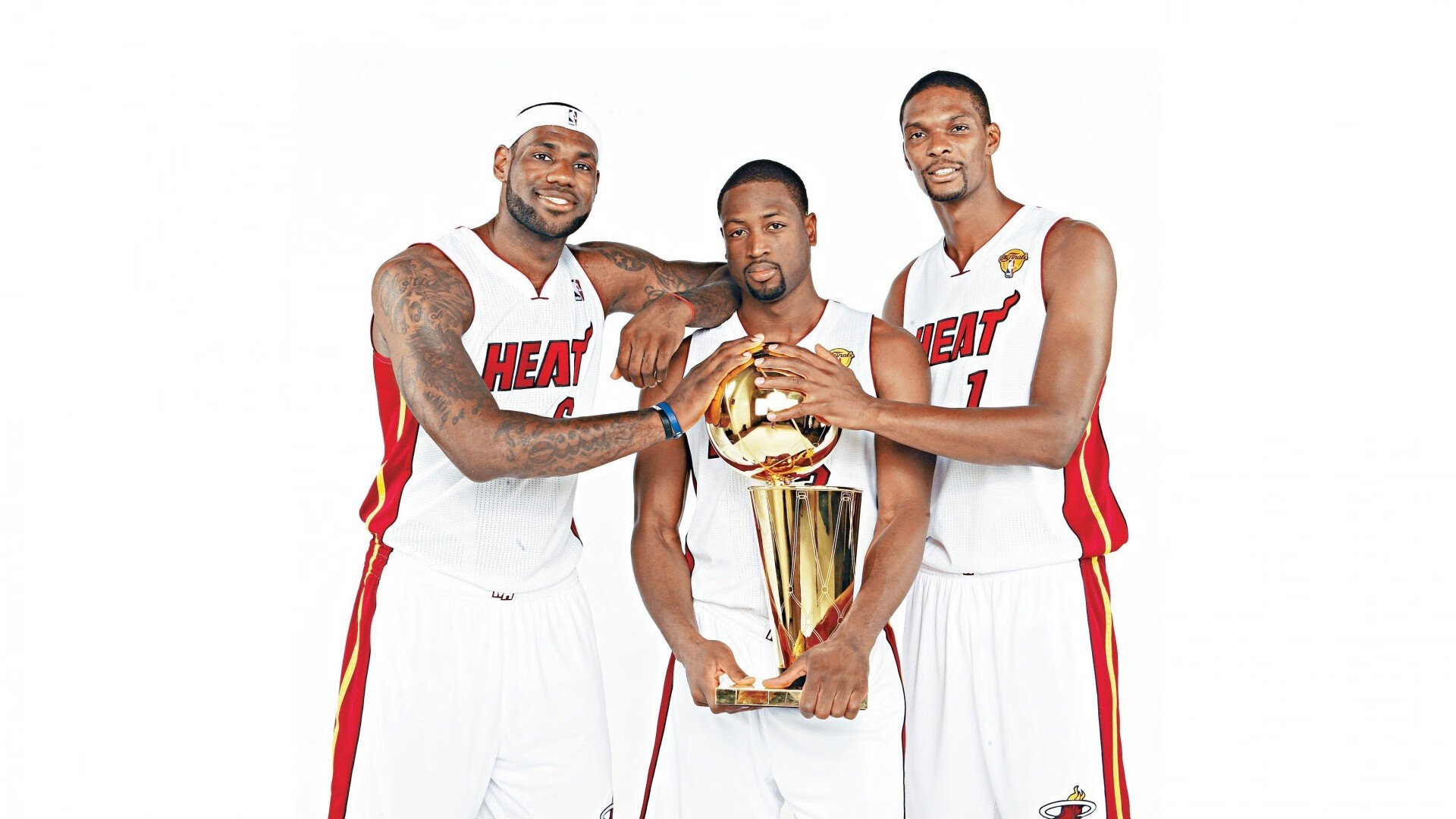 赛场“运动员特写”:那些在欧冠中闪耀的个人表现,欧冠名场面